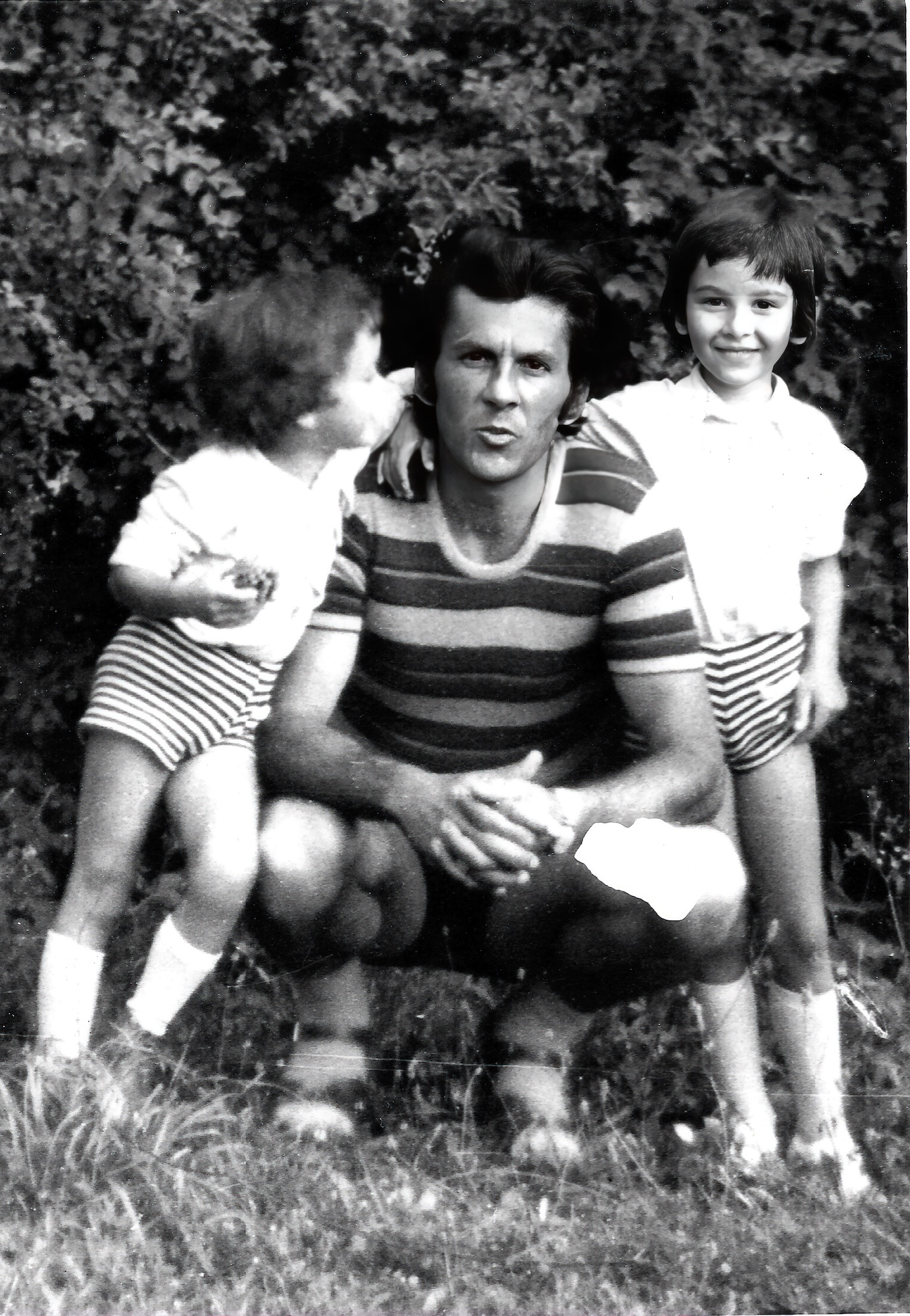 1978 – copiii cu tatăl lor
